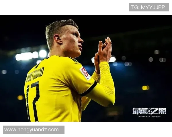 以最nb足球球星为核心书写绿茵传奇再现巅峰荣耀新篇章 以最nb足球球星为核心书写绿茵传奇再现巅峰荣耀新篇章