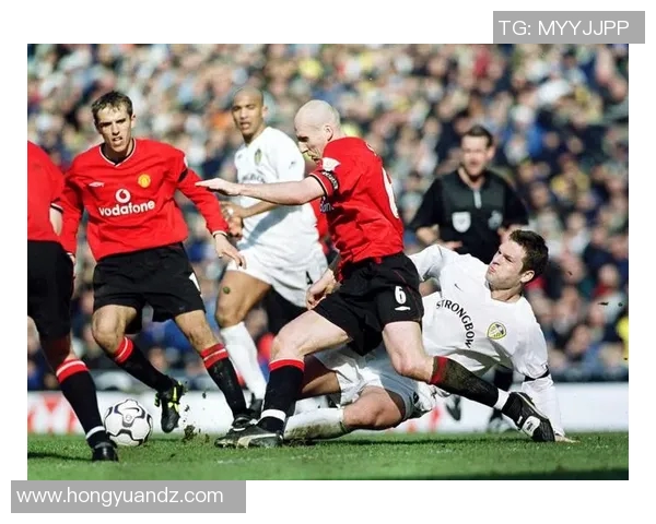 斯塔姆：从硬汉防守到足球智慧 传奇后卫的崛起与辉煌岁月